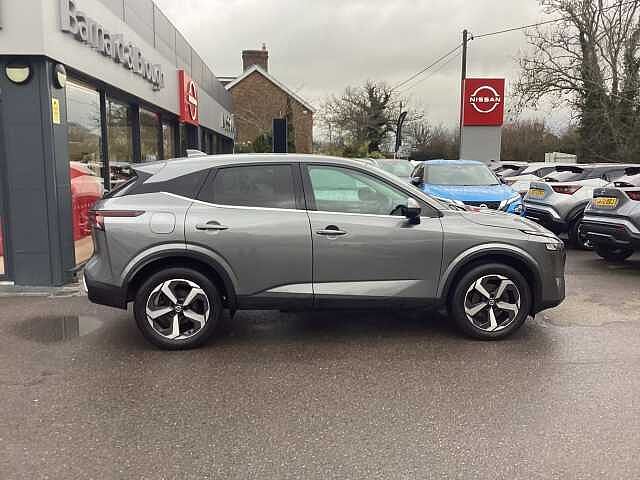 Nissan Qashqai 1.3 DiG-T MH N-Connecta 5dr