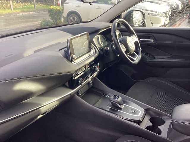 Nissan Qashqai 1.3 DiG-T MH 158 Acenta Premium 5dr Xtronic