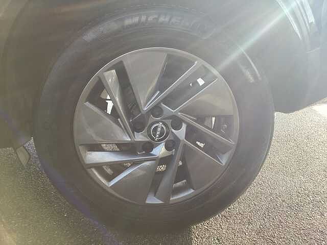 Nissan Qashqai 1.3 DiG-T MH 158 Acenta Premium 5dr Xtronic
