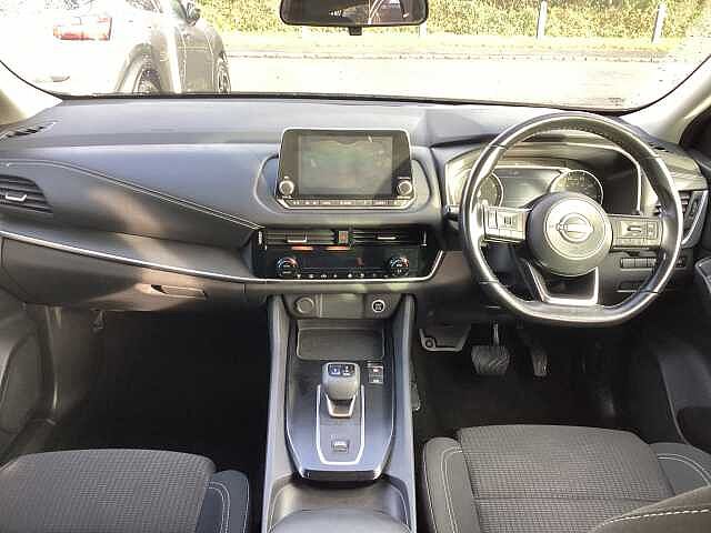 Nissan Qashqai 1.3 DiG-T MH 158 Acenta Premium 5dr Xtronic