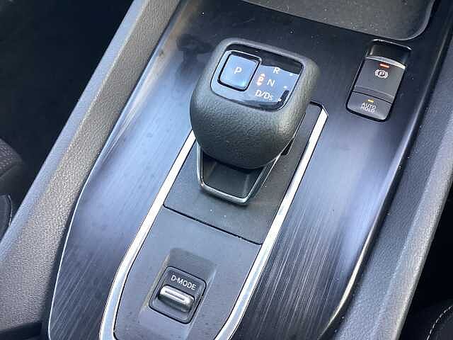 Nissan Qashqai 1.3 DiG-T MH 158 Acenta Premium 5dr Xtronic