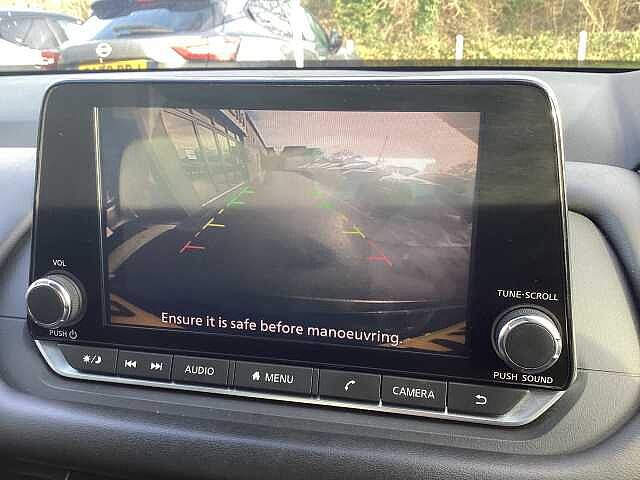 Nissan Qashqai 1.3 DiG-T MH 158 Acenta Premium 5dr Xtronic