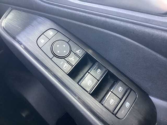 Nissan Qashqai 1.3 DiG-T MH 158 Acenta Premium 5dr Xtronic