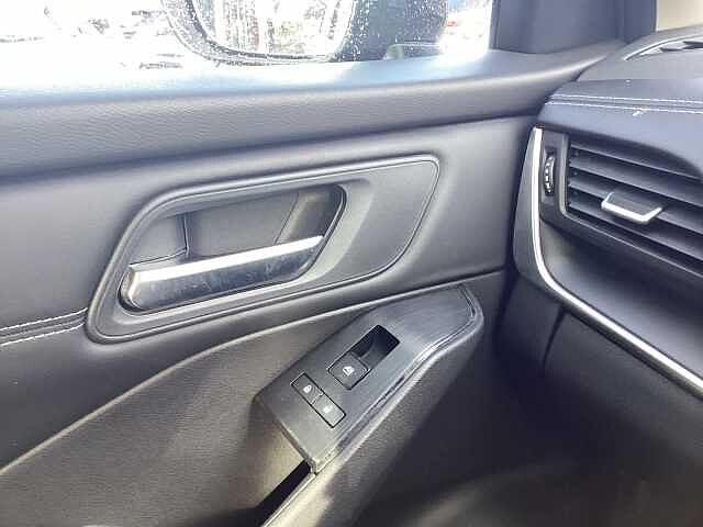 Nissan Qashqai 1.3 DiG-T MH 158 Acenta Premium 5dr Xtronic