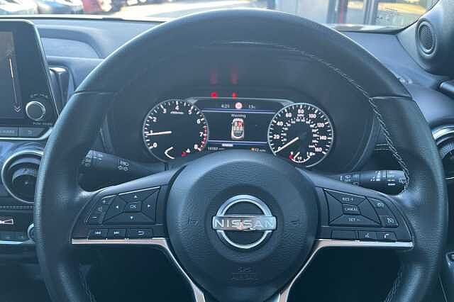 Nissan Juke 1.0 DiG-T 114 N-Connecta 5dr