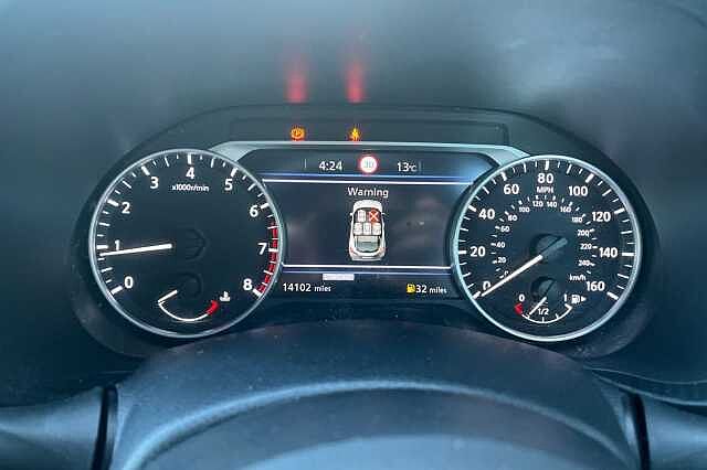 Nissan Juke 1.0 DiG-T 114 N-Connecta 5dr