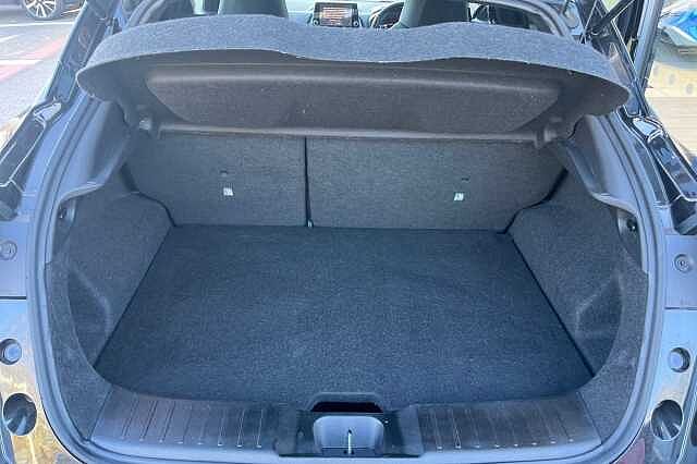 Nissan Juke 1.0 DiG-T 114 N-Connecta 5dr