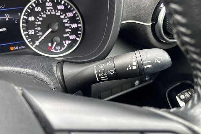 Nissan Juke 1.0 DiG-T Tekna+ 5dr