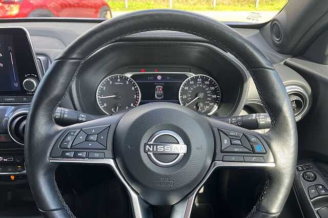 Nissan Juke 1.0 DiG-T 114 Tekna 5dr