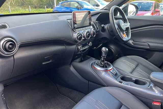 Nissan Juke 1.0 DiG-T 114 Tekna 5dr