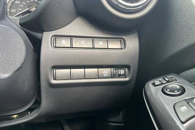 Nissan Juke 1.0 DiG-T 114 Tekna 5dr
