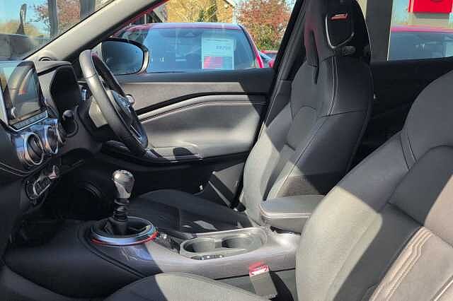 Nissan Juke 1.0 DiG-T 114 Tekna 5dr