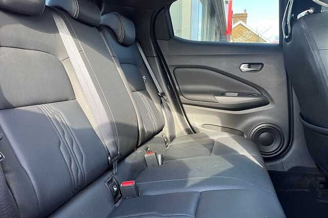 Nissan Juke 1.0 DiG-T 114 Tekna 5dr