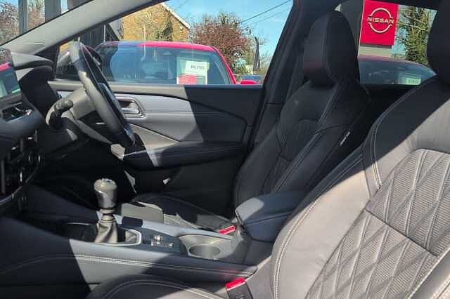 Nissan Qashqai 1.3 DiG-T MH 158 Tekna+ 5dr