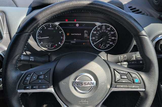 Nissan Juke 1.0 DiG-T Tekna 5dr