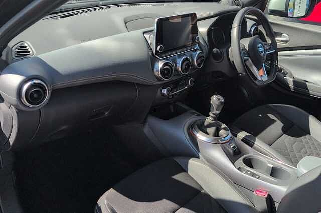 Nissan Juke 1.0 DiG-T Tekna 5dr