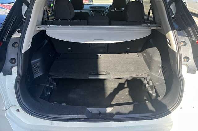 Nissan X-trail Station Wagon 2.0 dCi N-Connecta 5dr Xtronic
