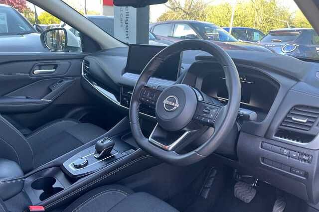 Nissan Qashqai 1.3 DiG-T MH 158 N-Connecta 5dr 4WD Xtronic
