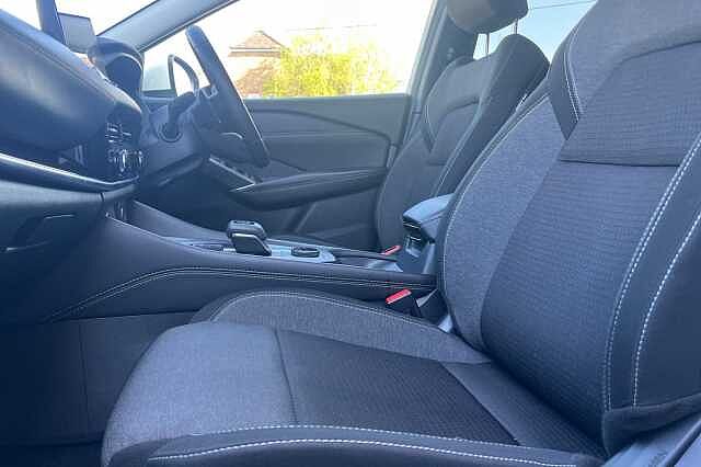 Nissan Qashqai 1.3 DiG-T MH 158 N-Connecta 5dr 4WD Xtronic