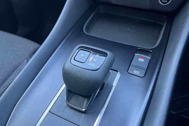 Nissan Qashqai 1.3 DiG-T MH 158 N-Connecta 5dr 4WD Xtronic