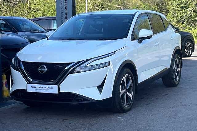 Nissan Qashqai 1.3 DiG-T MH 158 N-Connecta 5dr 4WD Xtronic