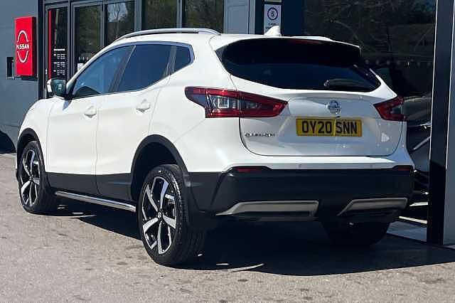 Nissan Qashqai 1.7 dCi Tekna 5dr 4WD CVT