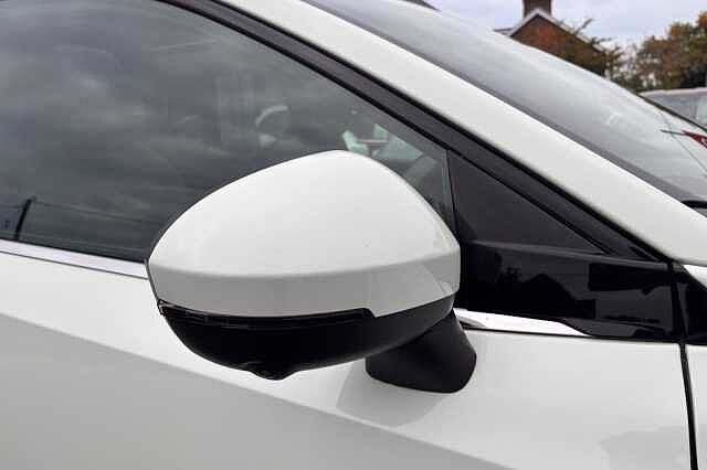 Nissan Qashqai 1.3 DiG-T MH Tekna 5dr