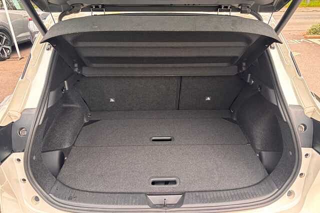 Nissan Qashqai 1.3 DiG-T MH Tekna 5dr