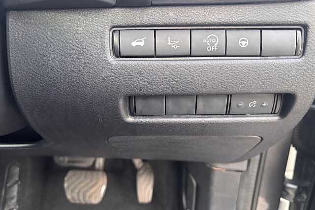 Nissan Qashqai 1.3 DiG-T MH 158 Tekna 5dr Xtronic