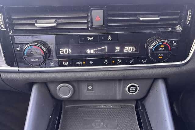 Nissan Qashqai 1.3 DiG-T MH 158 Tekna 5dr Xtronic