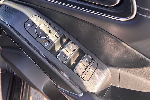 Nissan Qashqai 1.3 DiG-T MH 158 Tekna 5dr Xtronic