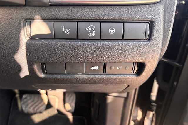 Nissan Qashqai 1.3 DiG-T MH 158 Tekna 5dr Xtronic