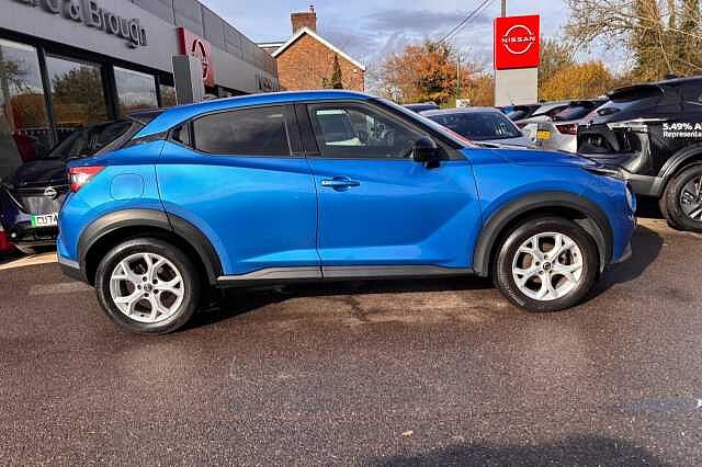 Nissan Juke 1.0 DiG-T 114 N-Connecta 5dr DCT
