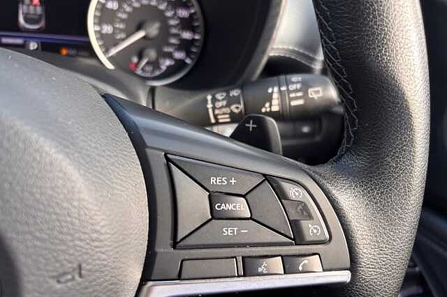 Nissan Juke 1.0 DiG-T 114 N-Connecta 5dr DCT