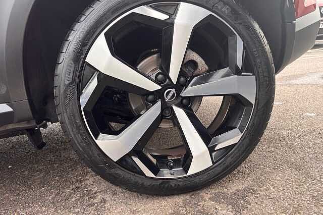 Nissan Juke 1.0 DiG-T 114 Tekna 5dr