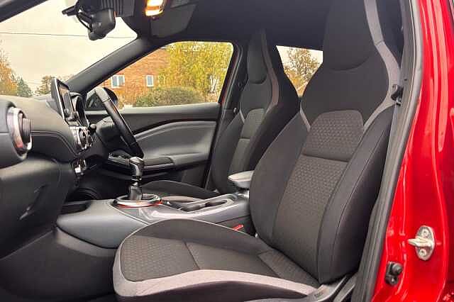 Nissan Juke 1.0 DiG-T N-Connecta 5dr