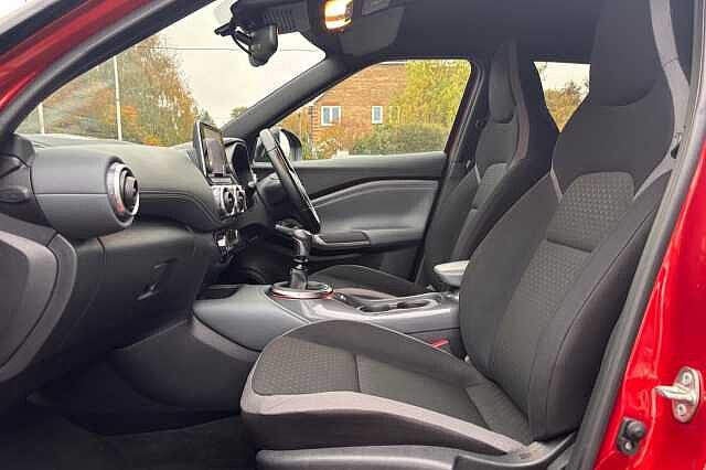 Nissan Juke 1.0 DiG-T N-Connecta 5dr