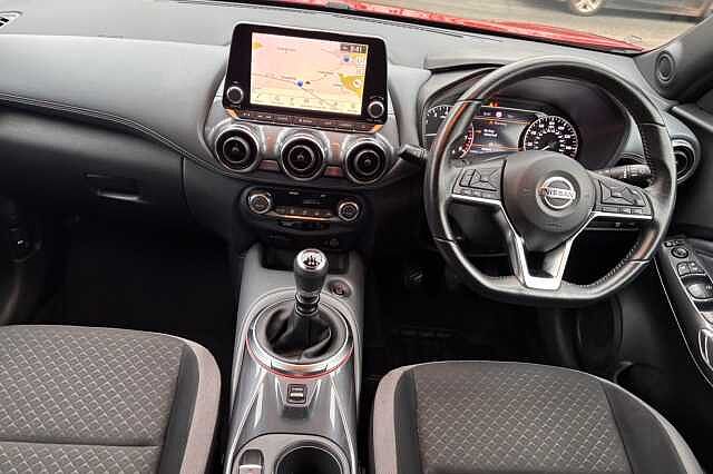 Nissan Juke 1.0 DiG-T N-Connecta 5dr