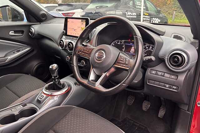 Nissan Juke 1.0 DiG-T N-Connecta 5dr