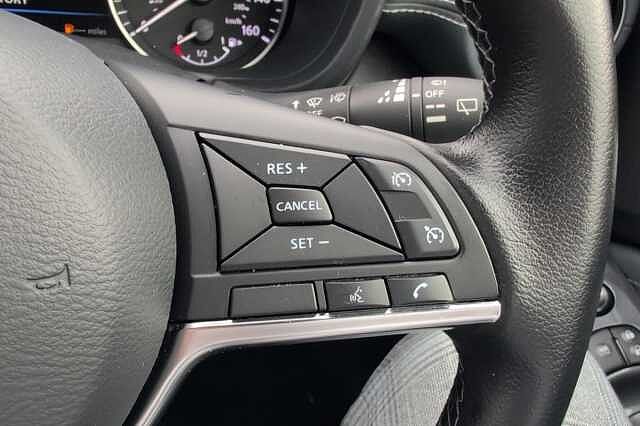 Nissan Juke 1.0 DiG-T 114 N-Connecta 5dr