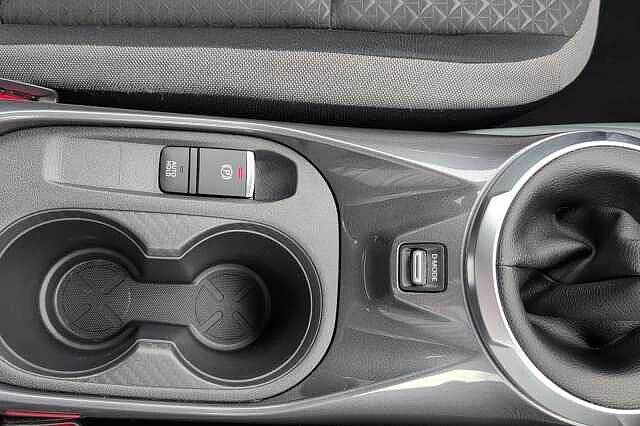 Nissan Juke 1.0 DiG-T 114 N-Connecta 5dr