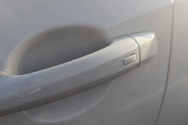 Nissan Juke 1.0 DiG-T 114 N-Connecta 5dr