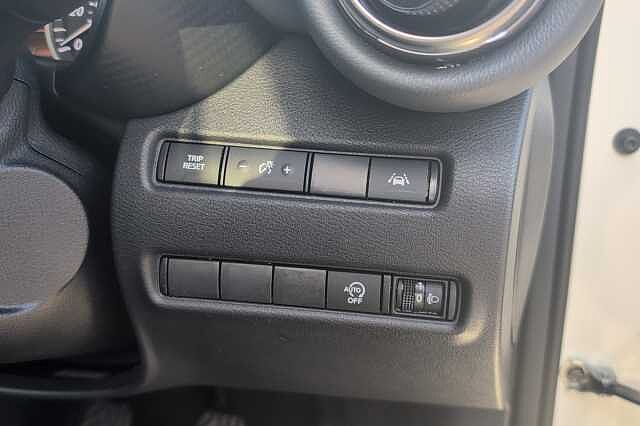 Nissan Juke 1.0 DiG-T 114 N-Connecta 5dr