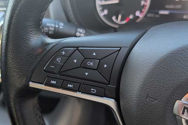 Nissan Juke 1.0 DiG-T 114 N-Connecta 5dr