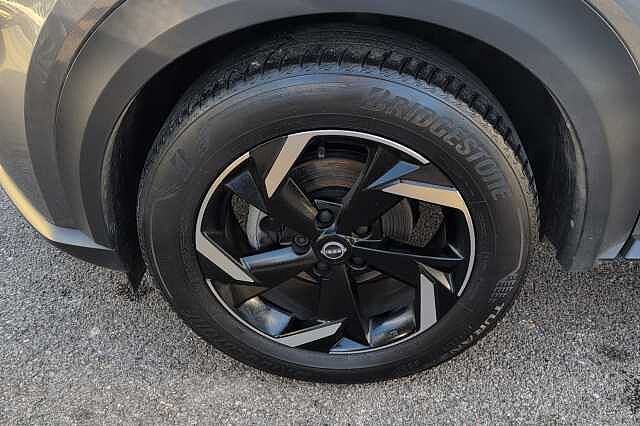 Nissan Juke 1.0 DiG-T 114 N-Connecta 5dr