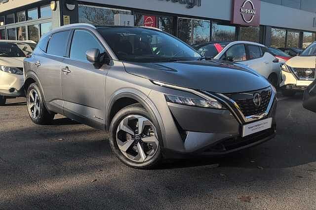 Nissan Qashqai E-Power N-Connecta with Glass Roof
