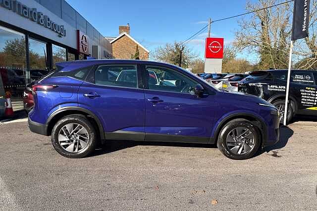 Nissan Qashqai 1.3 DiG-T MH Acenta Premium 5dr
