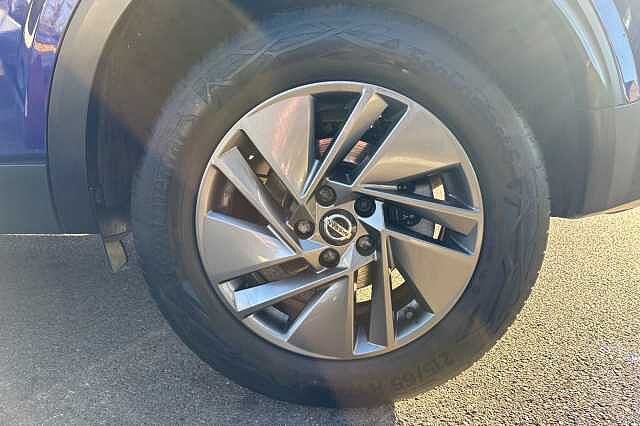 Nissan Qashqai 1.3 DiG-T MH Acenta Premium 5dr