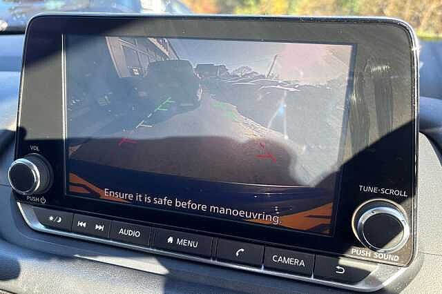 Nissan Qashqai 1.3 DiG-T MH Acenta Premium 5dr