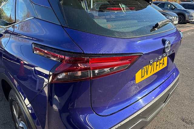 Nissan Qashqai 1.3 DiG-T MH Acenta Premium 5dr